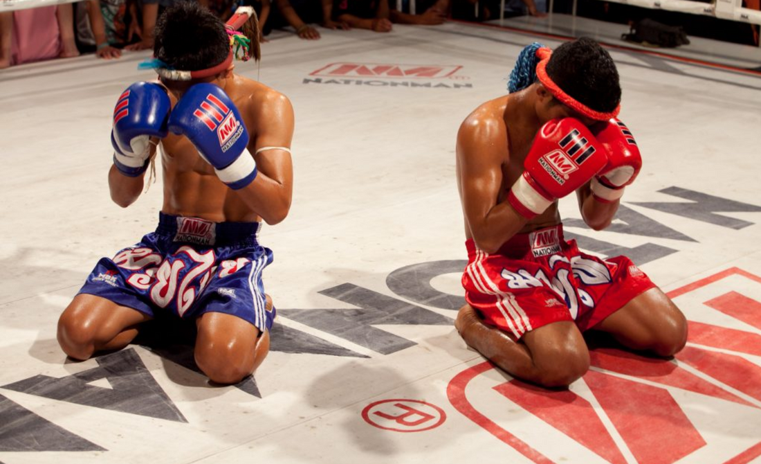 Débutant à l’entraînement de boxe thaï